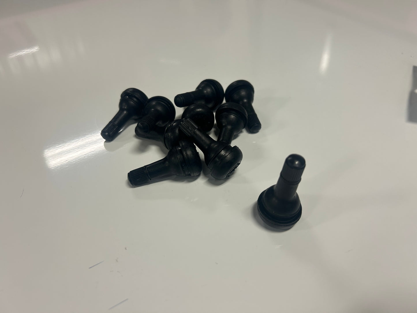 Rubber Valve Stem - 10 Pack
