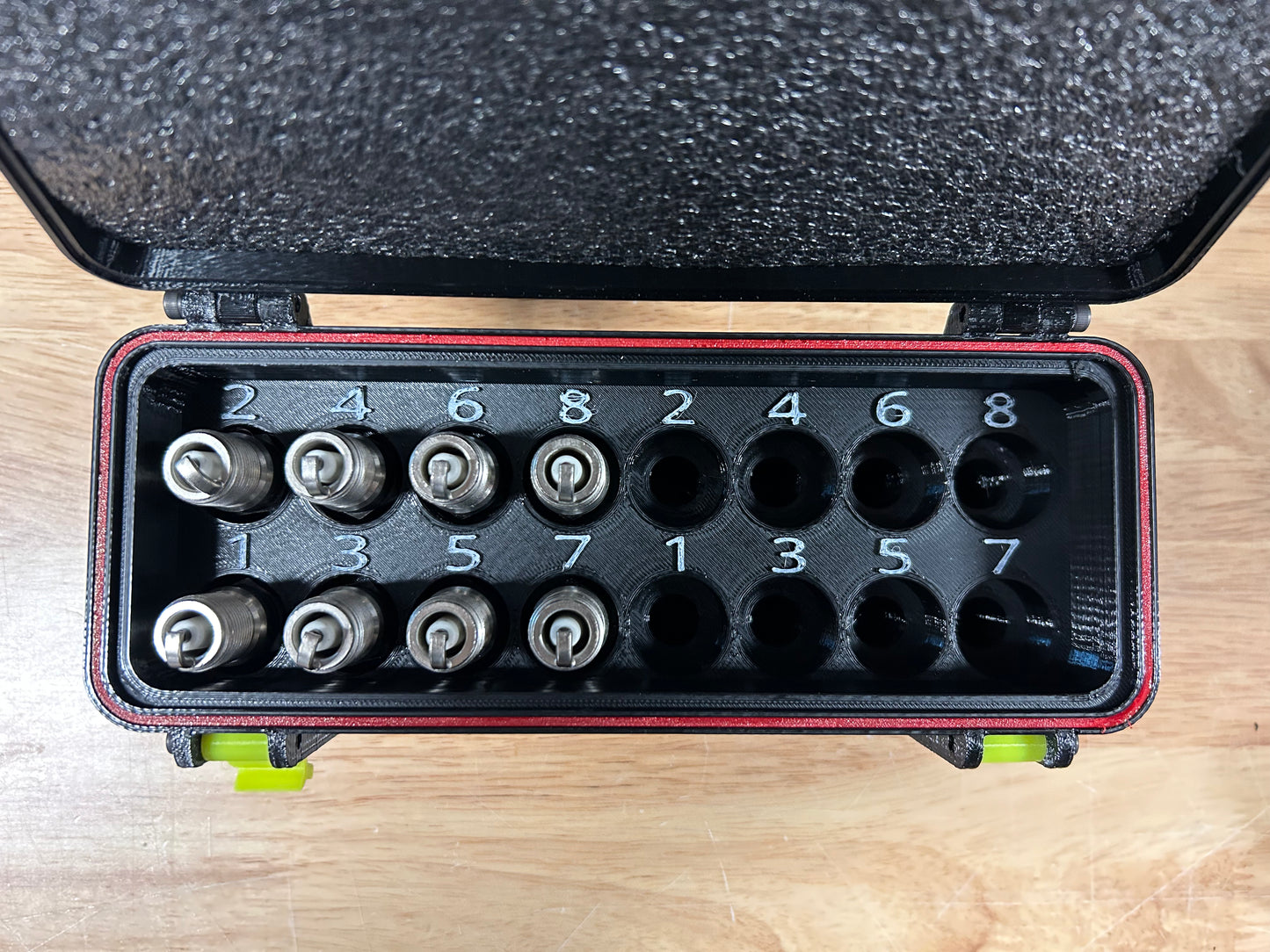 Spark Plug Storage Case - 16 Plugs