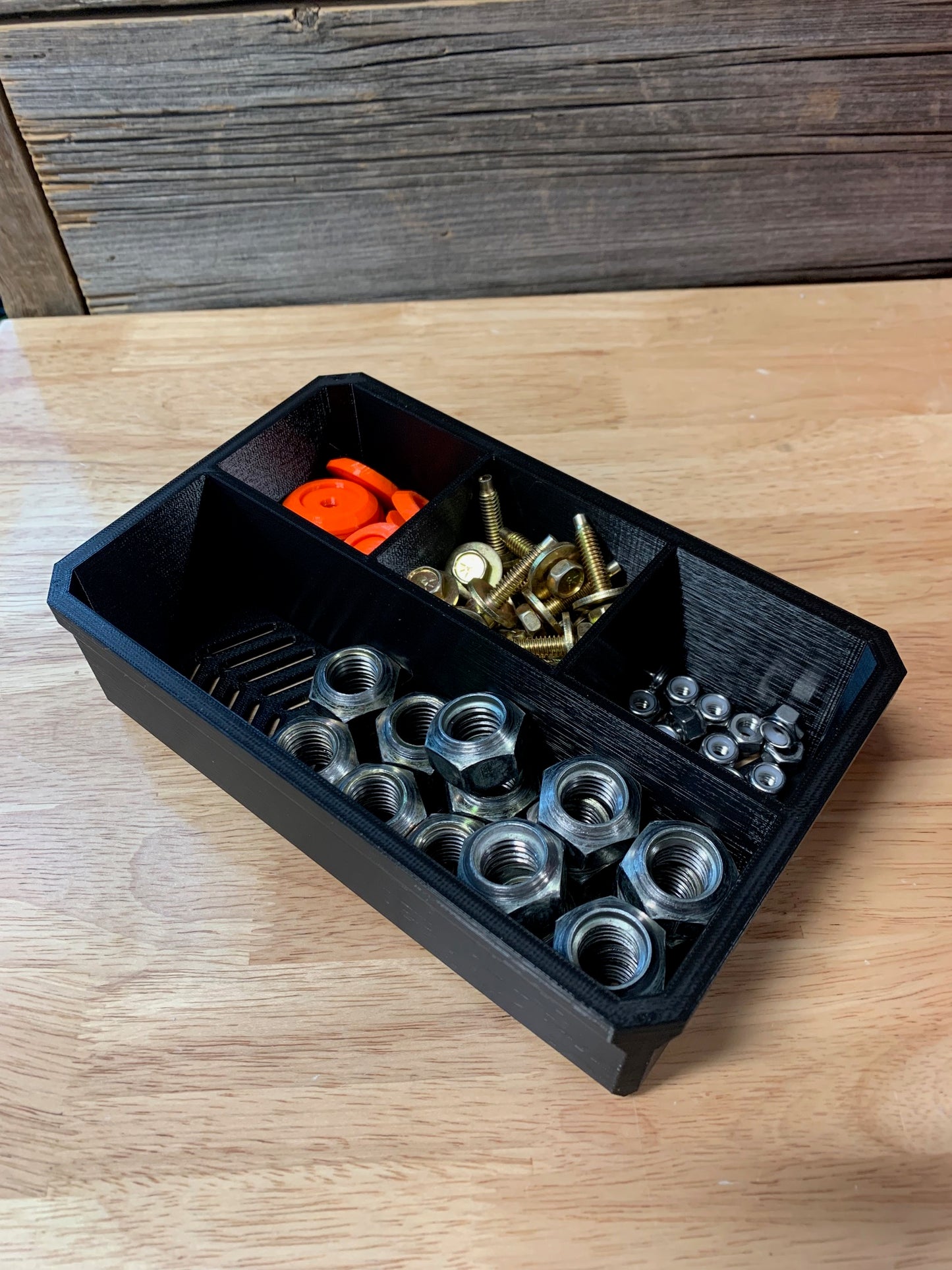 Body Bolt Tray
